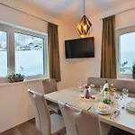 Appartement In Near Slopes Piesendorf